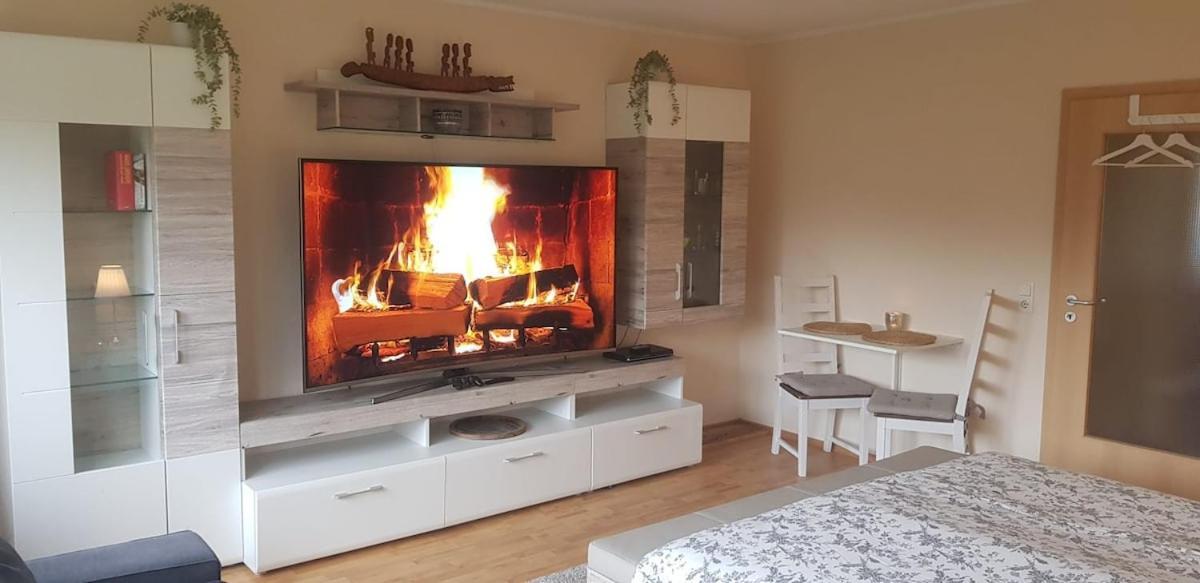 Modernes Appartement Im Gruenen, Mit Park- Und Meer-Naehe Bad Zwischenahn Exterior foto